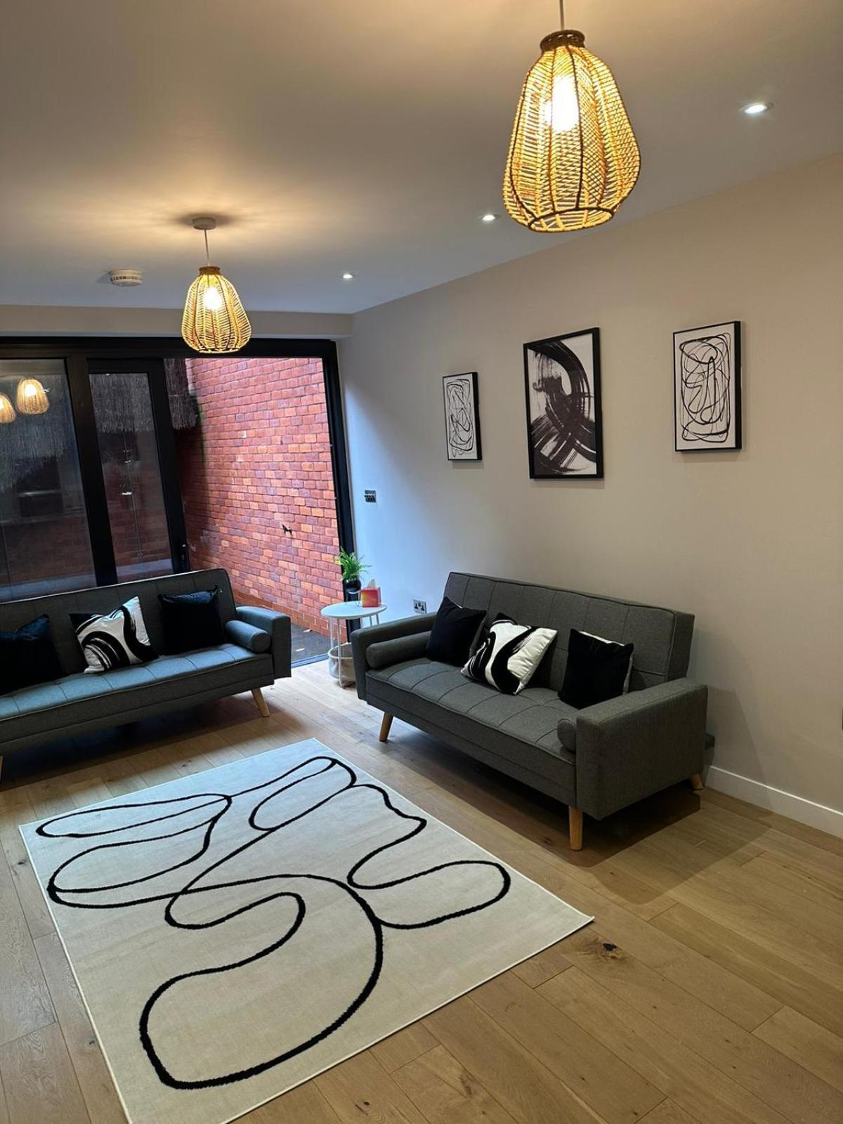 Richardson Deluxe Apartments - 3 Bed London Eksteriør bilde